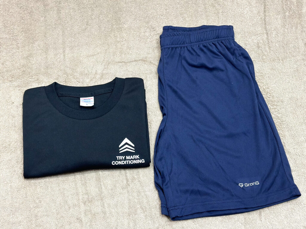 施術の流れ 着替え用ウェアの紹介写真。